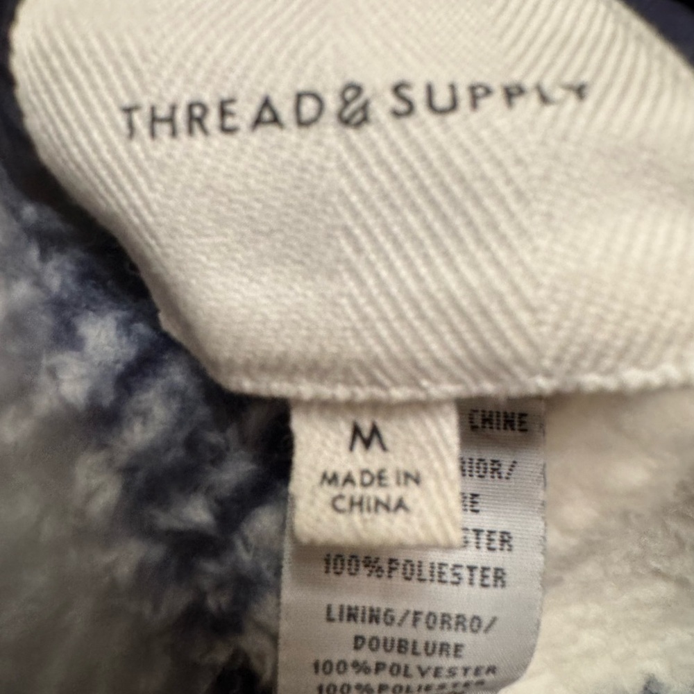 NWOT Reversible Plush Vest - Navy And Cream - Picture 5 of 6